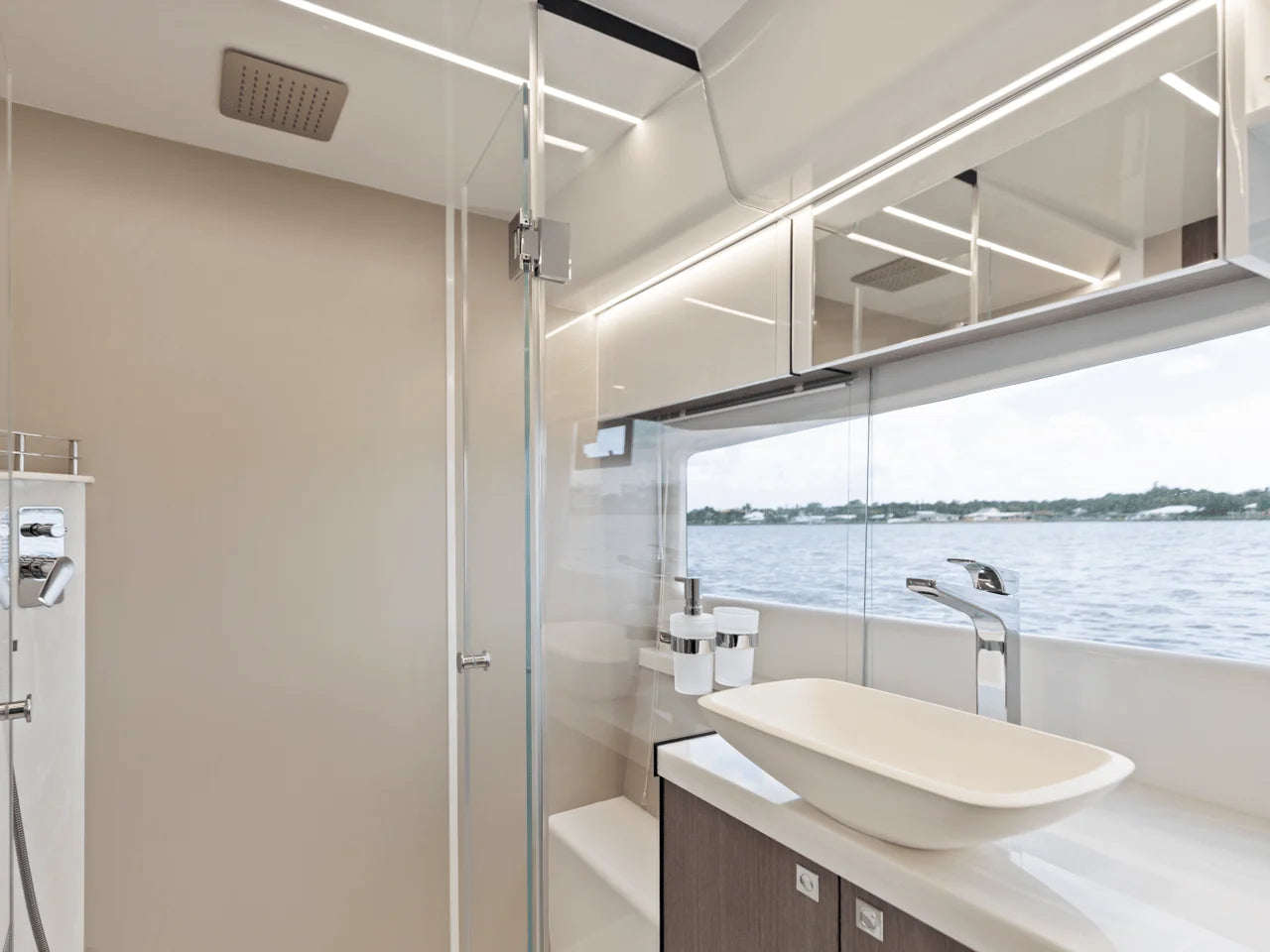 2026 Galeon 450 HTC 45.0 feet, Inuvik, Northwest Territories #102