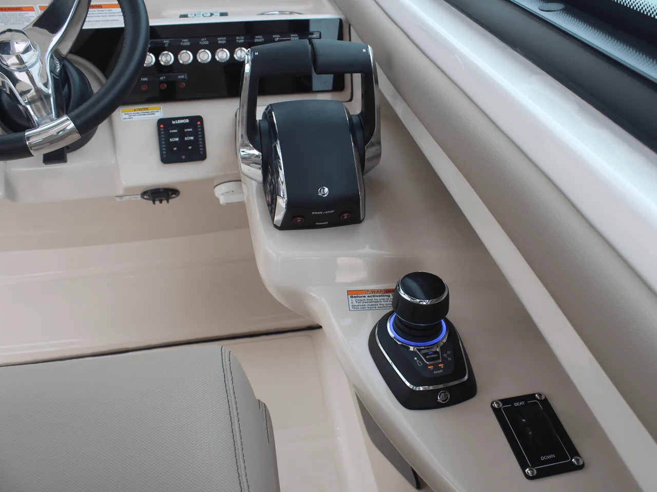 2026 Boston Whaler 330 Vantage 33.0 feet, Charleston, SC #49