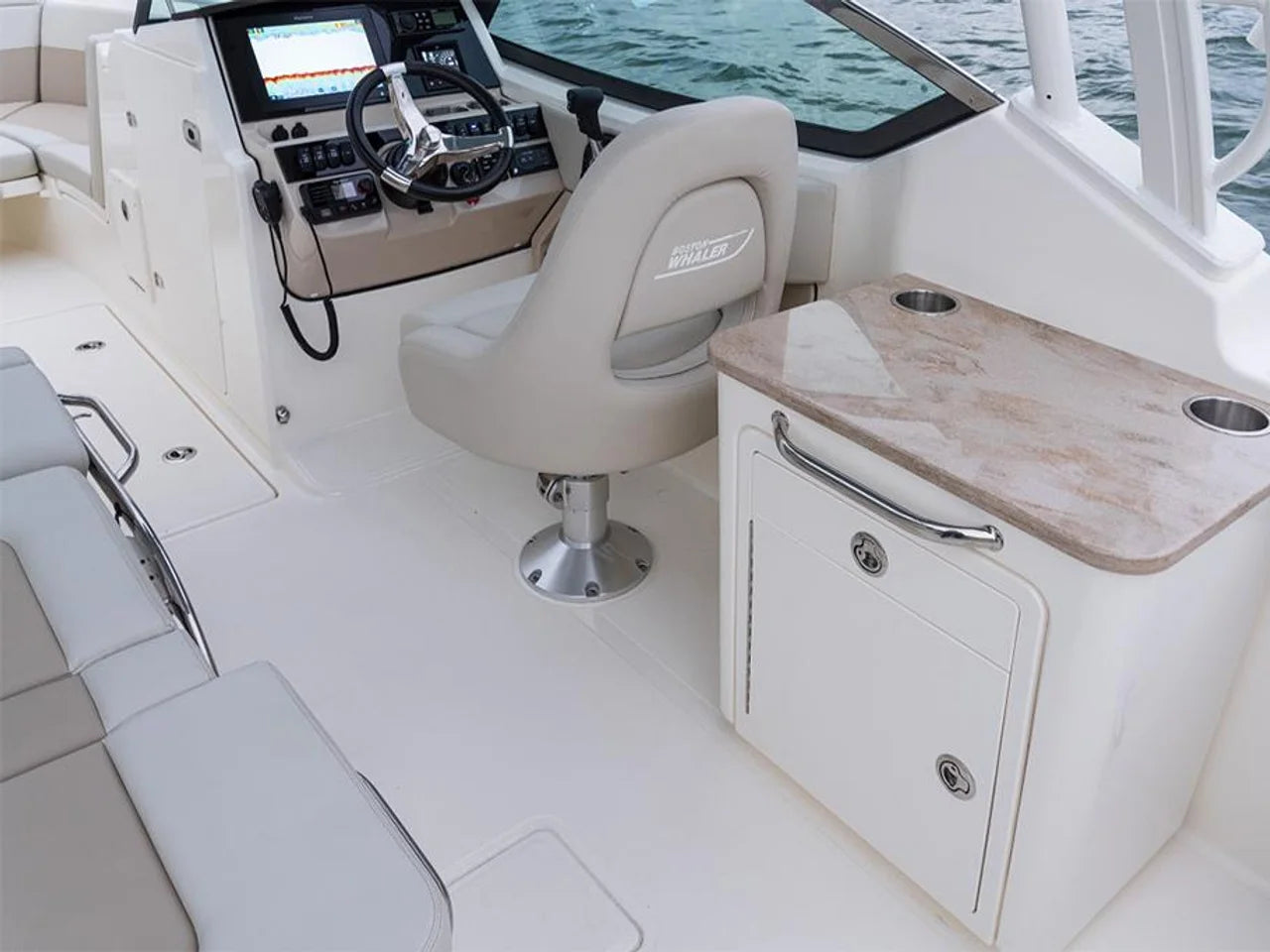 2026 Boston Whaler 240 Vantage 24.0 feet, Naples, Florida #28