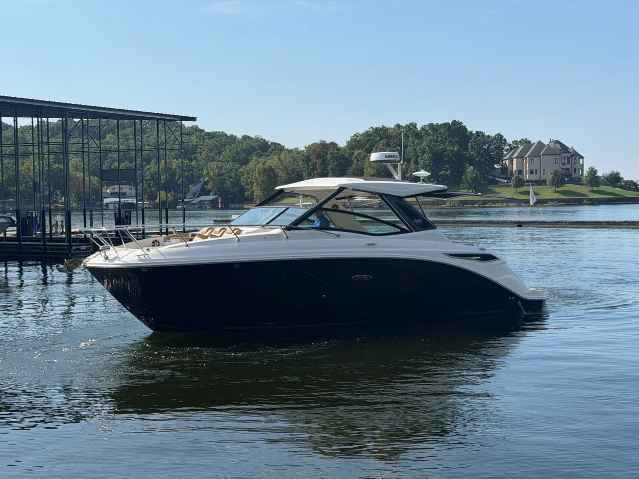 2020 Sea Ray 320 SUNDANCER 32.0 feet, Lake Ozark, MO #1