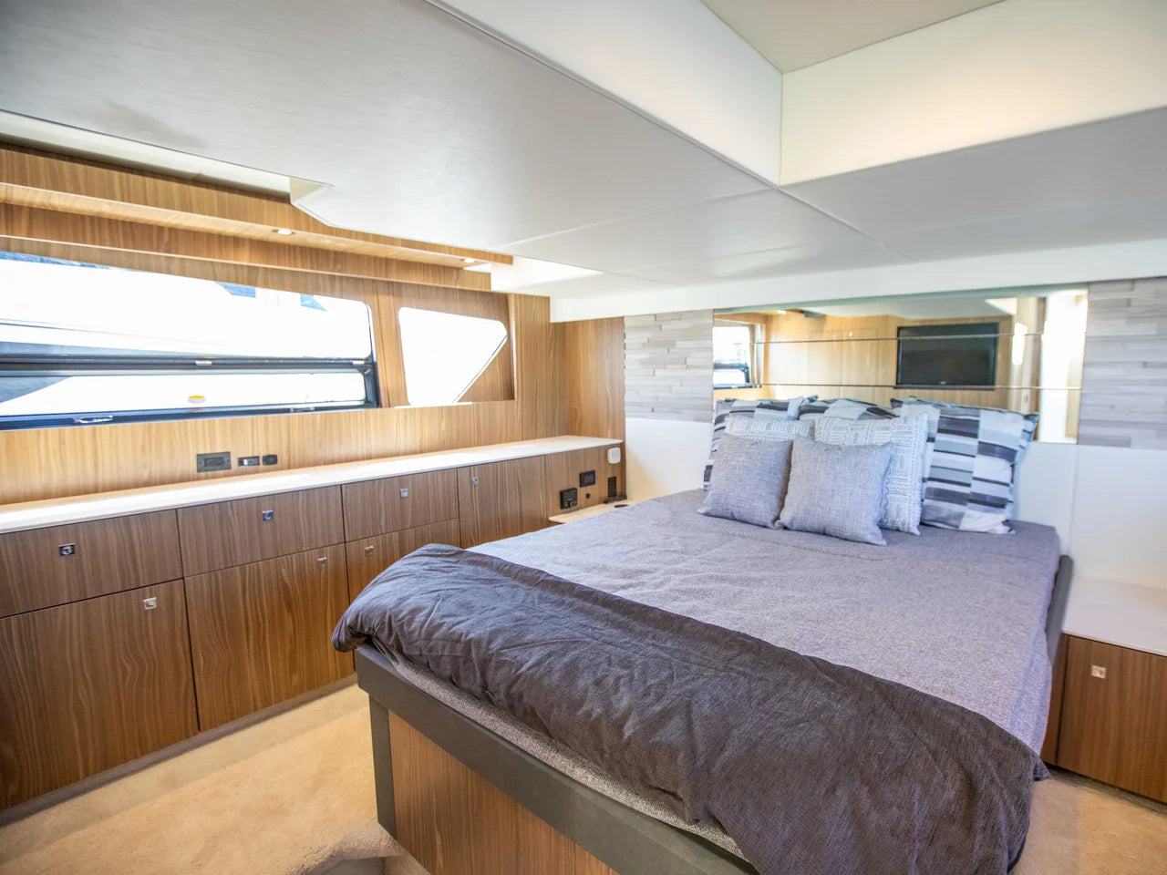 2024 Cruisers Yachts 50 Cantius 50.0 feet, Brick Township, New Jersey #70