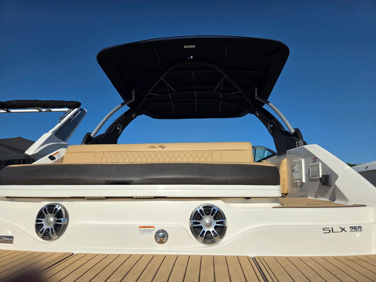 2020 Sea Ray SLX 250