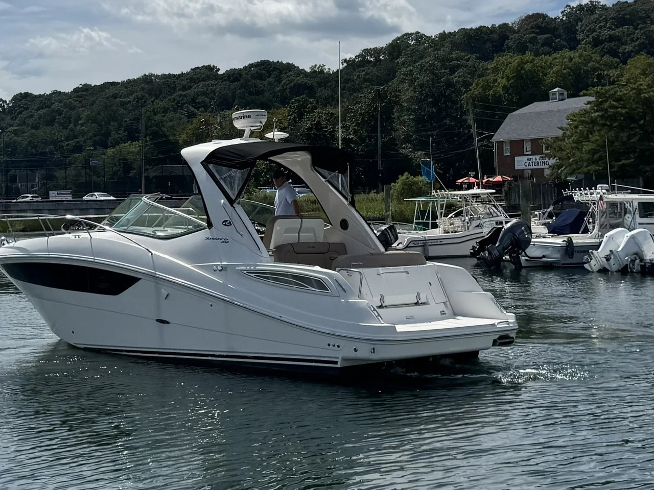 2016 Sea Ray 330 Sundancer 33.0 feet, Huntington, NY #3