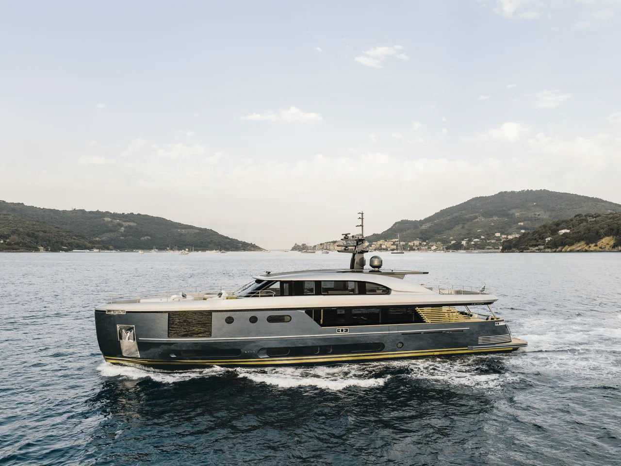 2026 Azimut Magellano 30M 98.0 feet, Inuvik, Northwest Territories #11