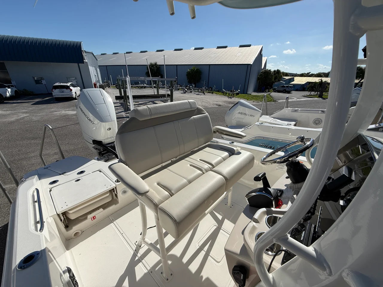 2027 Boston Whaler 250 Dauntless 25.0 feet, Venice, Florida #24