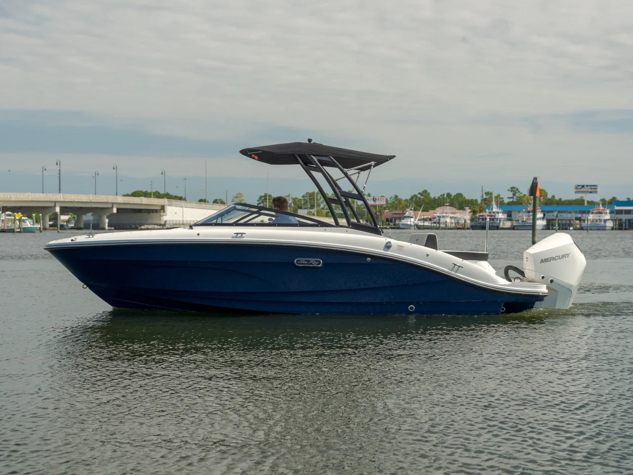 2027 Sea Ray SPX 210 Outboard 21.0 feet, Panama City, FL #1