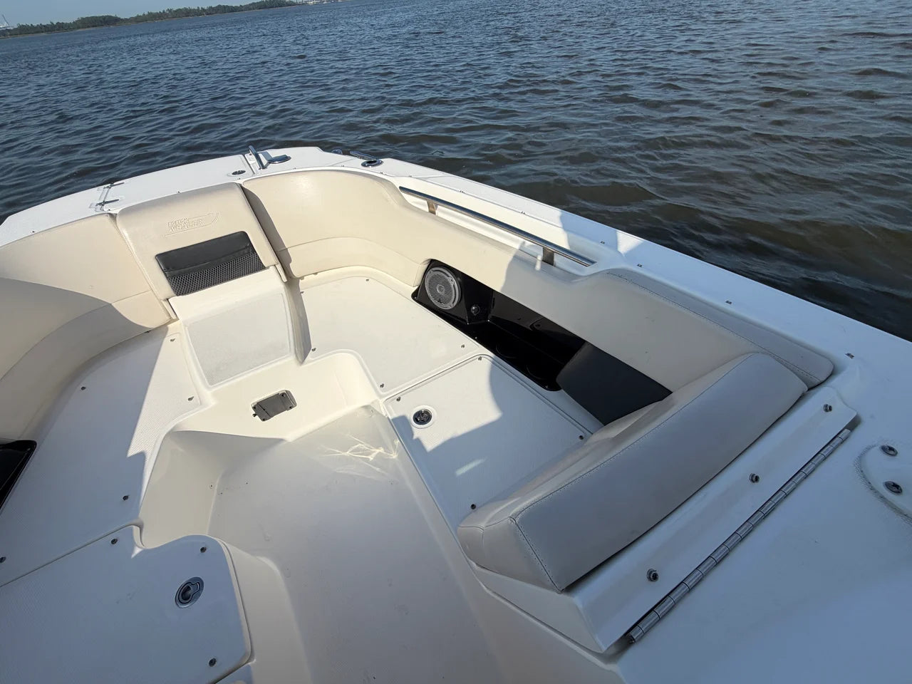 2018 Boston Whaler 270 VANTAGE 27.0 feet, Charleston, SC #16