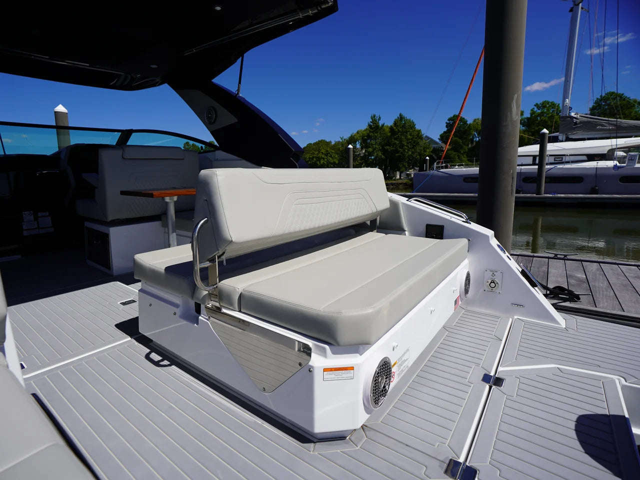 2026 Cruisers Yachts 34 GLS Outboard 34.0 feet, Grasonville, MD #15