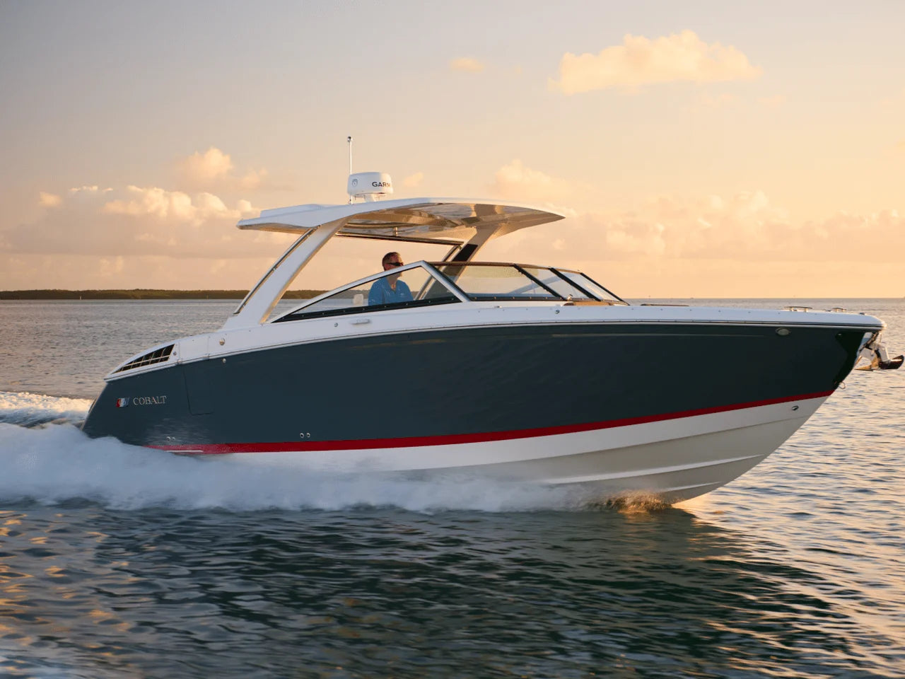 2026 Cobalt R33 Surf 33.0 feet, Inuvik, Northwest Territories #2