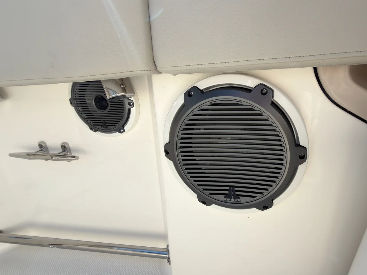 2027 Boston Whaler 240 Vantage 24.0 feet, Panama City, FL #38
