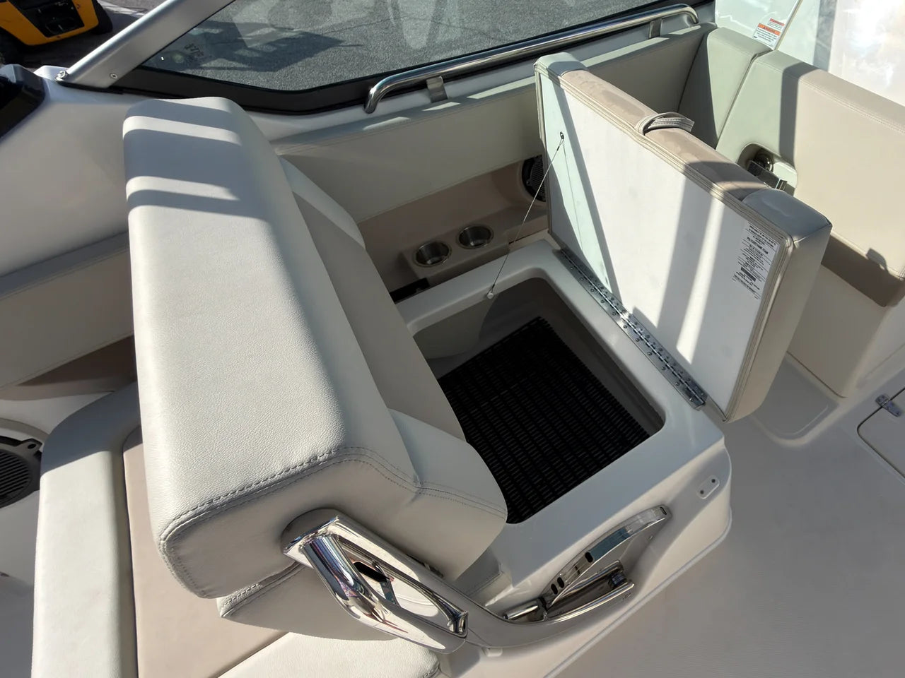 2027 Boston Whaler 240 Vantage 24.0 feet, Panama City, FL #26