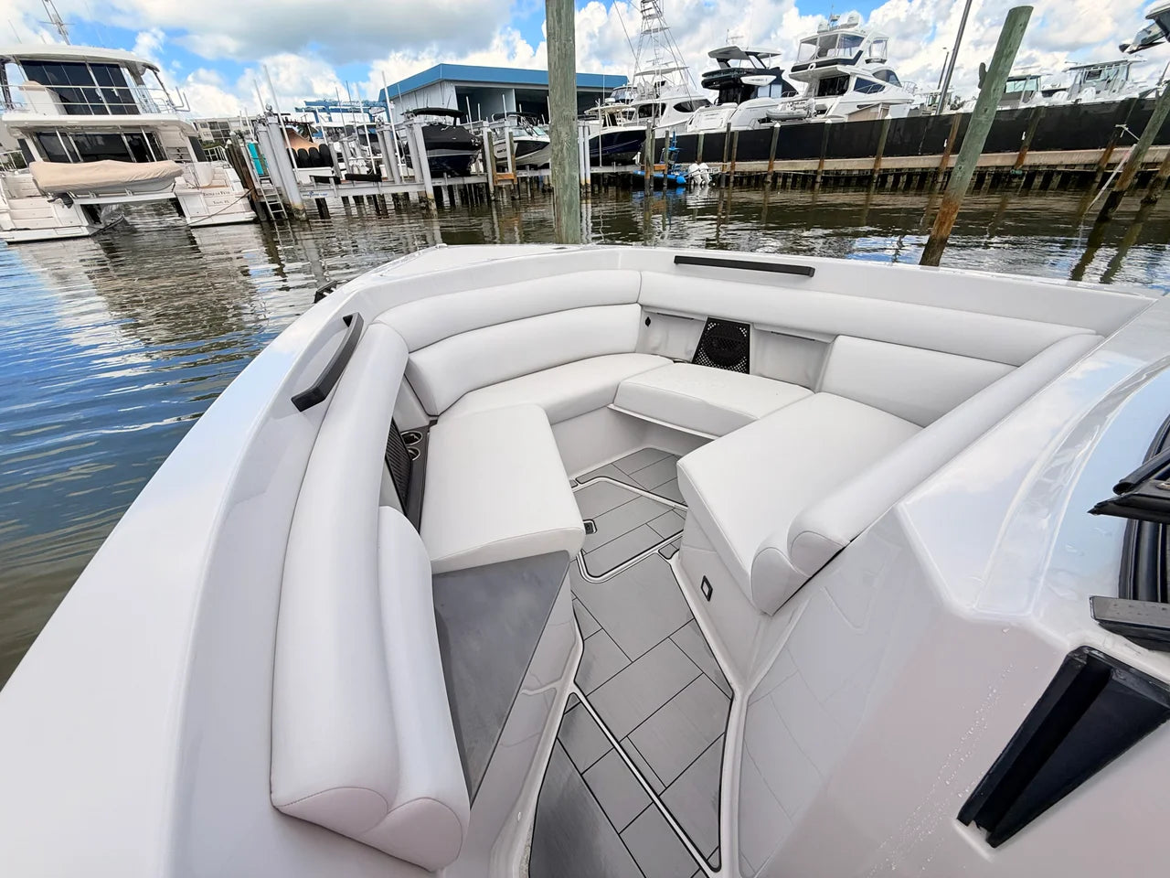 2023 Aviara AV32 Outboard 32.0 feet, St Petersburg, FL #59
