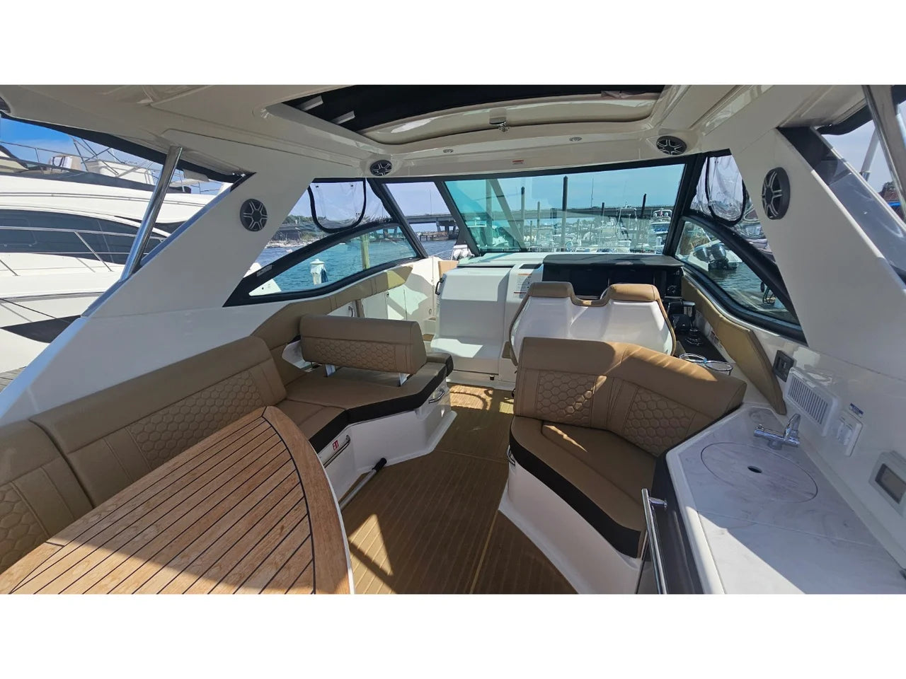 2026 Sea Ray 320 SUNDANCER COUPE OB 32.0 feet, Brick Township, New Jersey #29