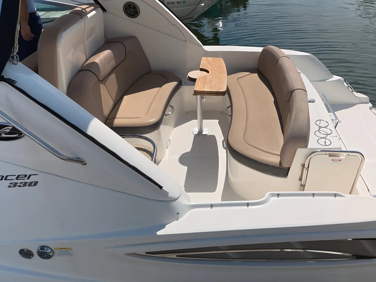 2016 Sea Ray 330 Sundancer 33.0 feet, Huntington, NY #7