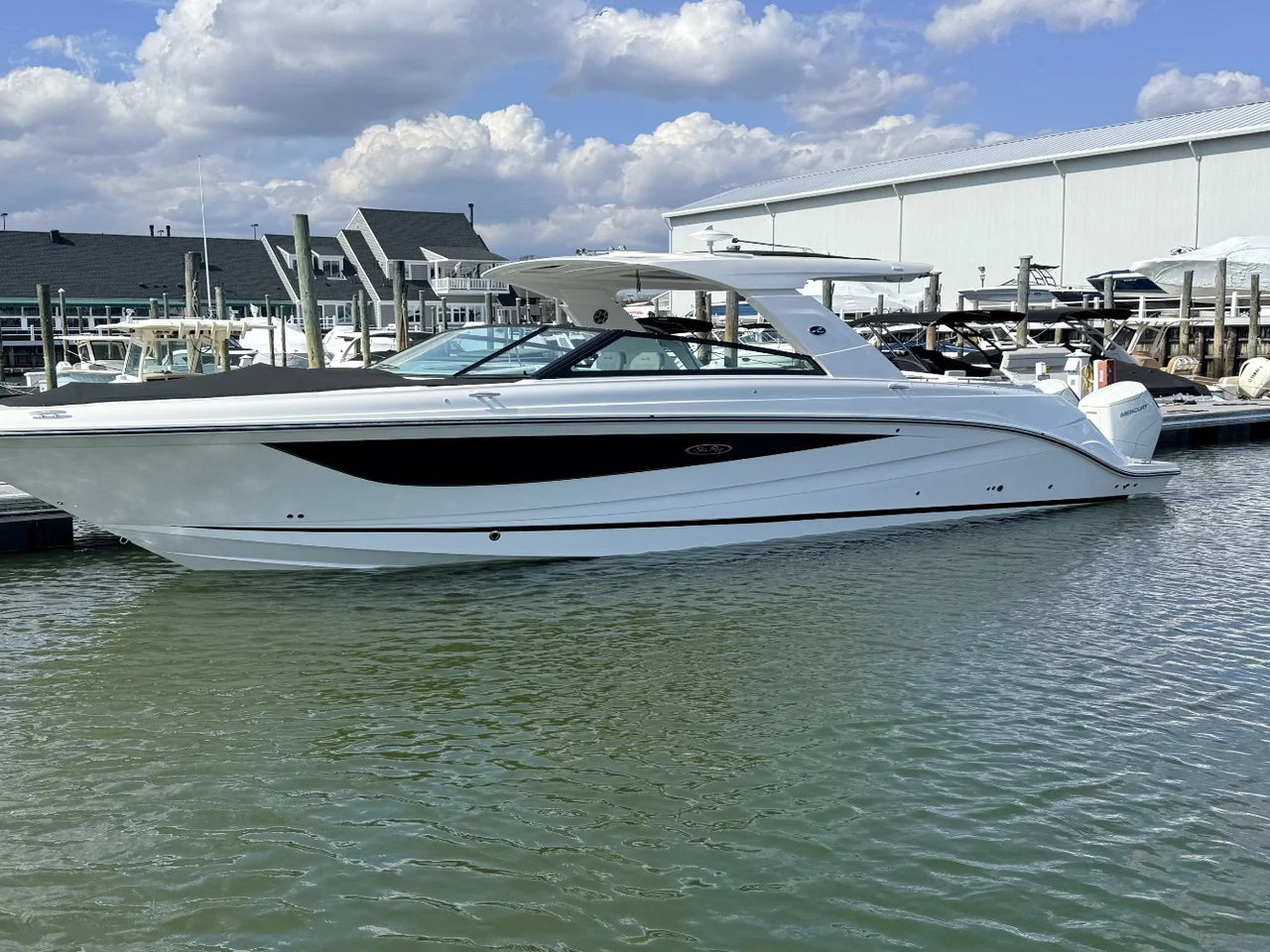 2026 Sea Ray SLX 400 Outboard 40.0 feet, Somers Point, New Jersey #2