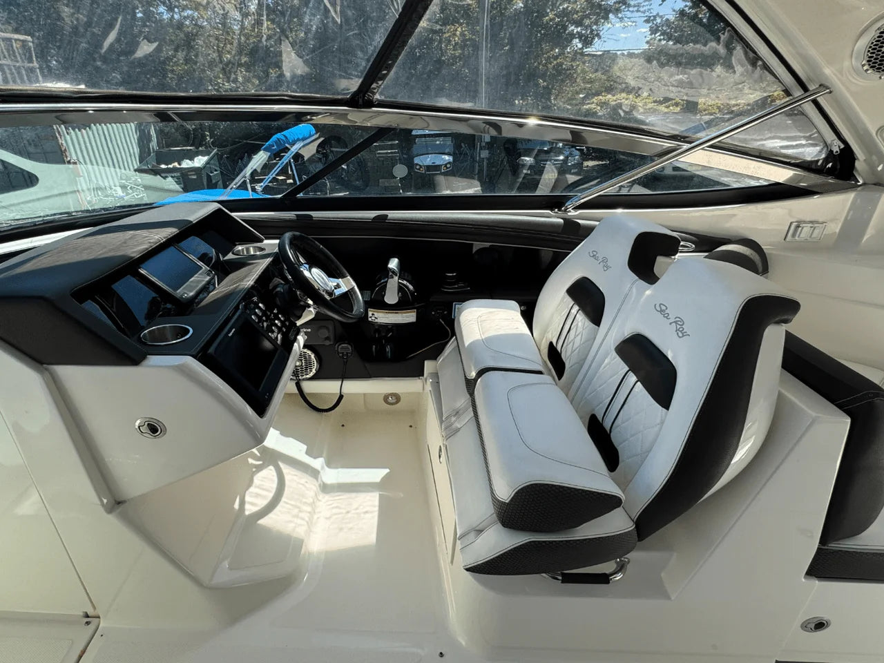 2017 Sea Ray SLX 350 OB 35.0 feet, Huntington, NY #24