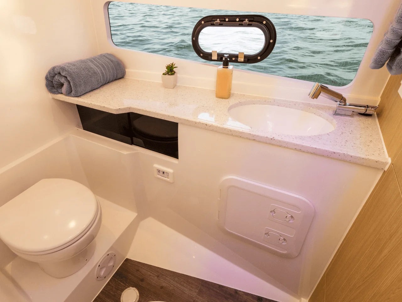 2026 Aquila 32 Sport 32.0 feet, St Petersburg, FL #11