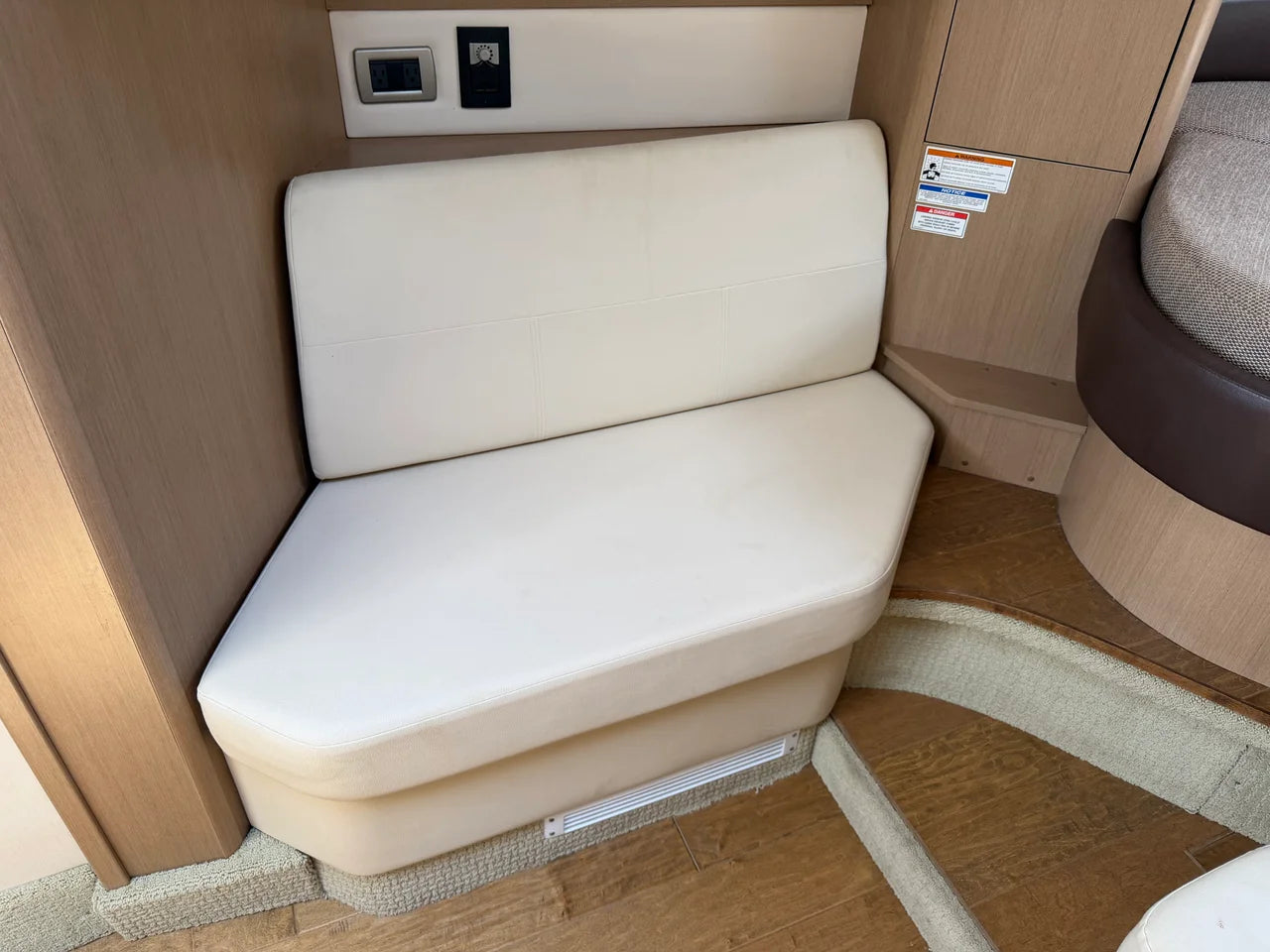 2019 Sea Ray Sundancer 350 Coupe 35.0 feet, Pensacola, Florida #43