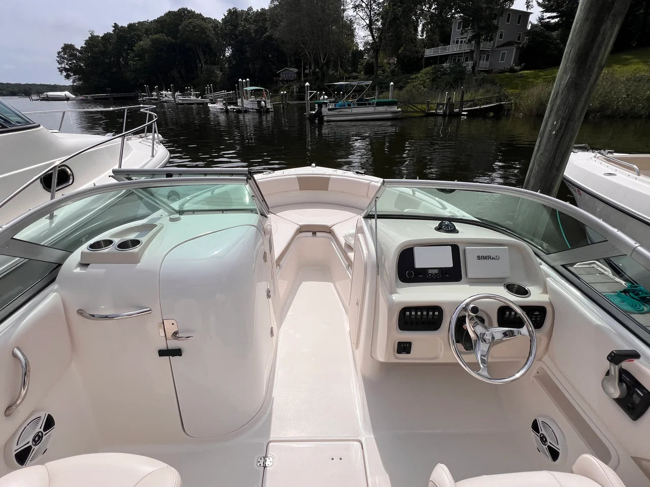 2017 Robalo R227 21.0 feet, Wakefield, RI #9