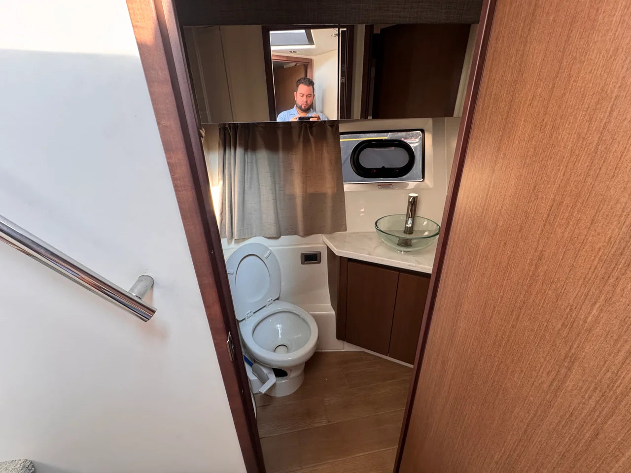 2017 Sea Ray 410 SUNDANCER 40.0 feet, Norwalk, Connecticut #37