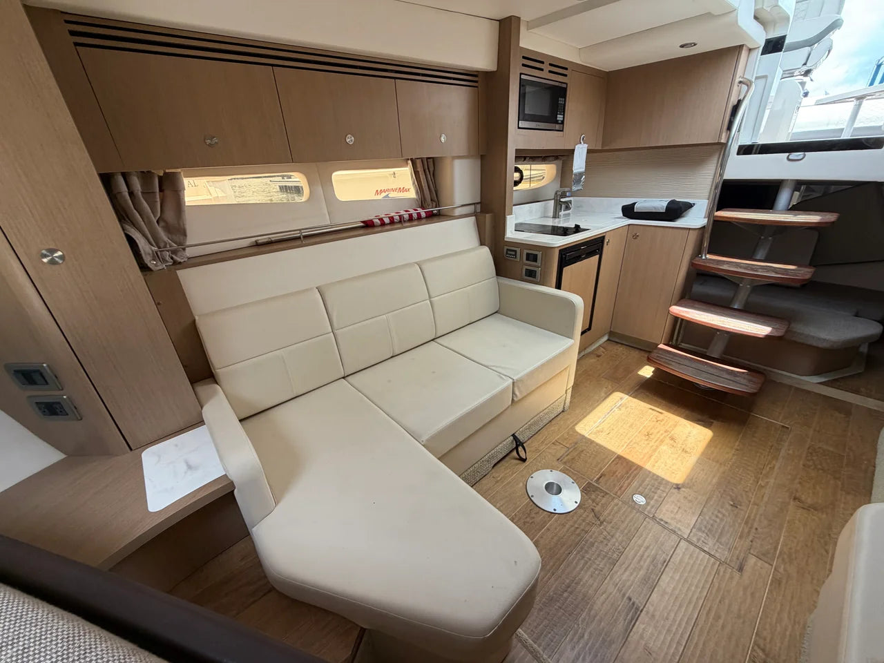 2019 Sea Ray Sundancer 350 Coupe 35.0 feet, Pensacola, Florida #3