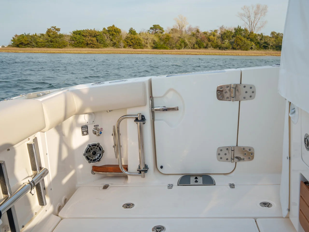 2026 Boston Whaler 350 Realm 35.0 feet, Wrightsville Beach, North Carolina #33