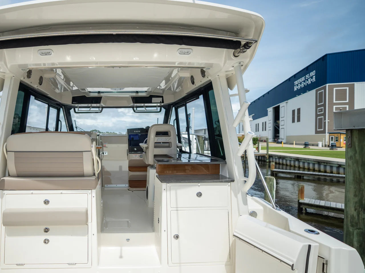2026 Boston Whaler 365 Conquest 36.0 feet, Panama City, FL #35