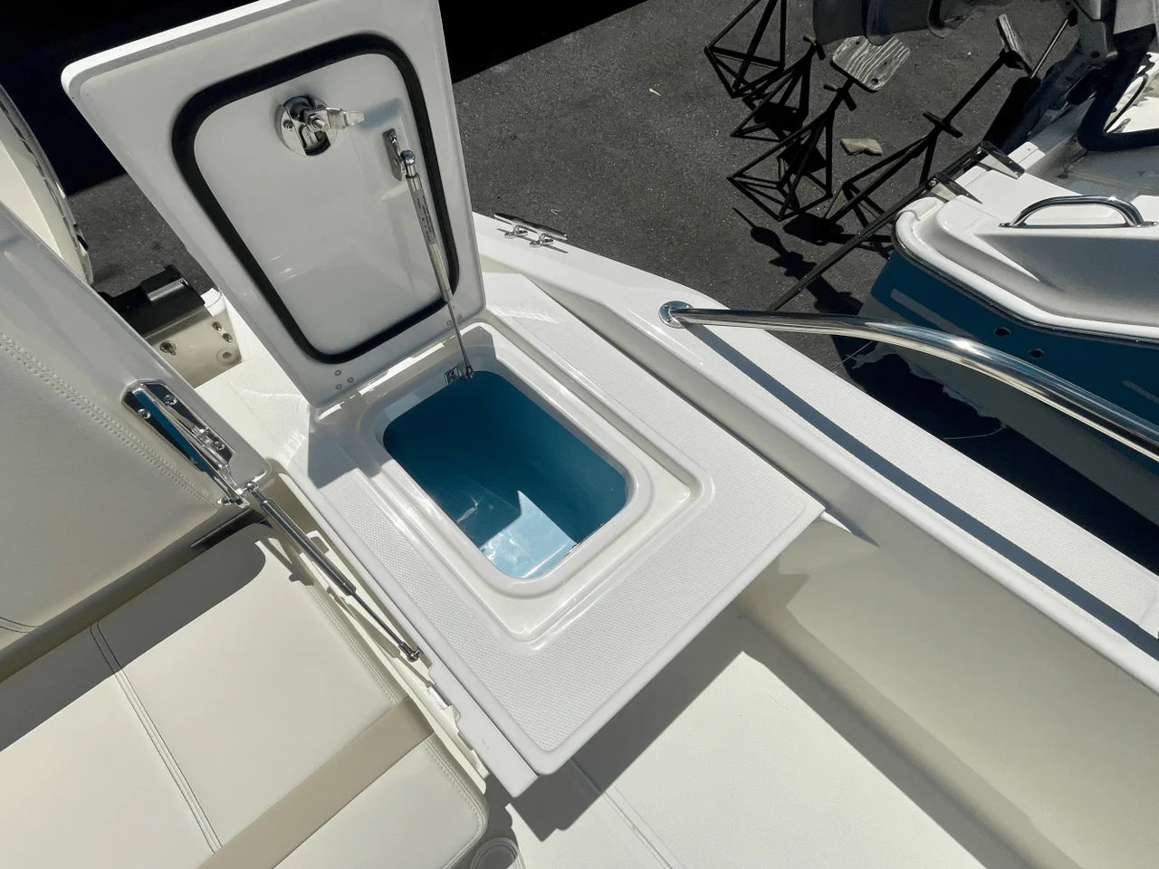 2025 Boston Whaler 280 Dauntless 28.0 feet, Quincy, MA #6