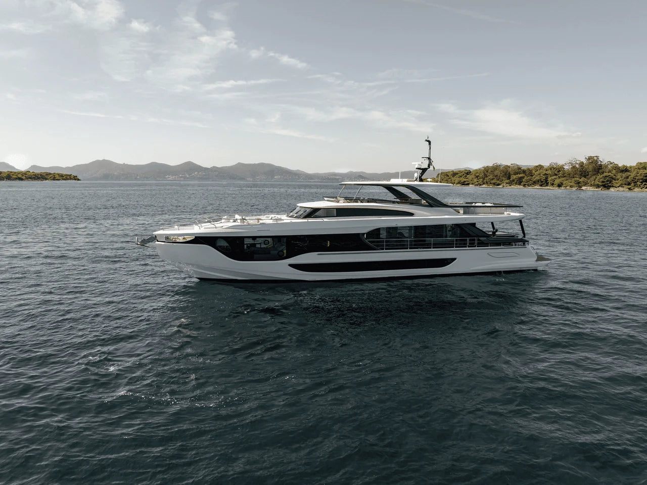 2026 Azimut Grande 26M 85.0 feet, Inuvik, Northwest Territories #3