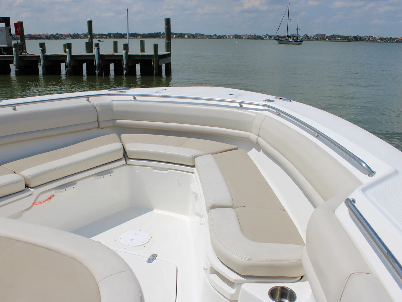 2018 Boston Whaler 380 OUTRAGE 38.0 feet, Seabrook, TX #40