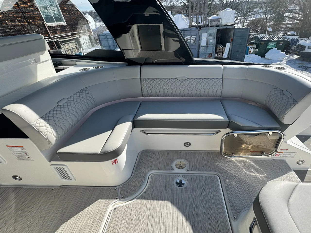 2026 Sea Ray Sundancer 370 Outboard 37.0 feet, Huntington, NY #8