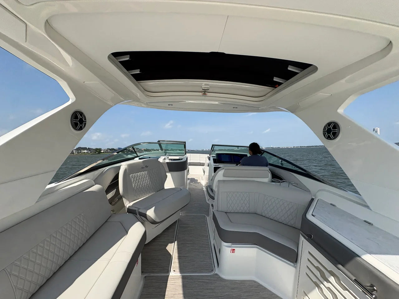 2026 Sea Ray SLX 310 Outboard 31.0 feet, Seabrook, TX #28