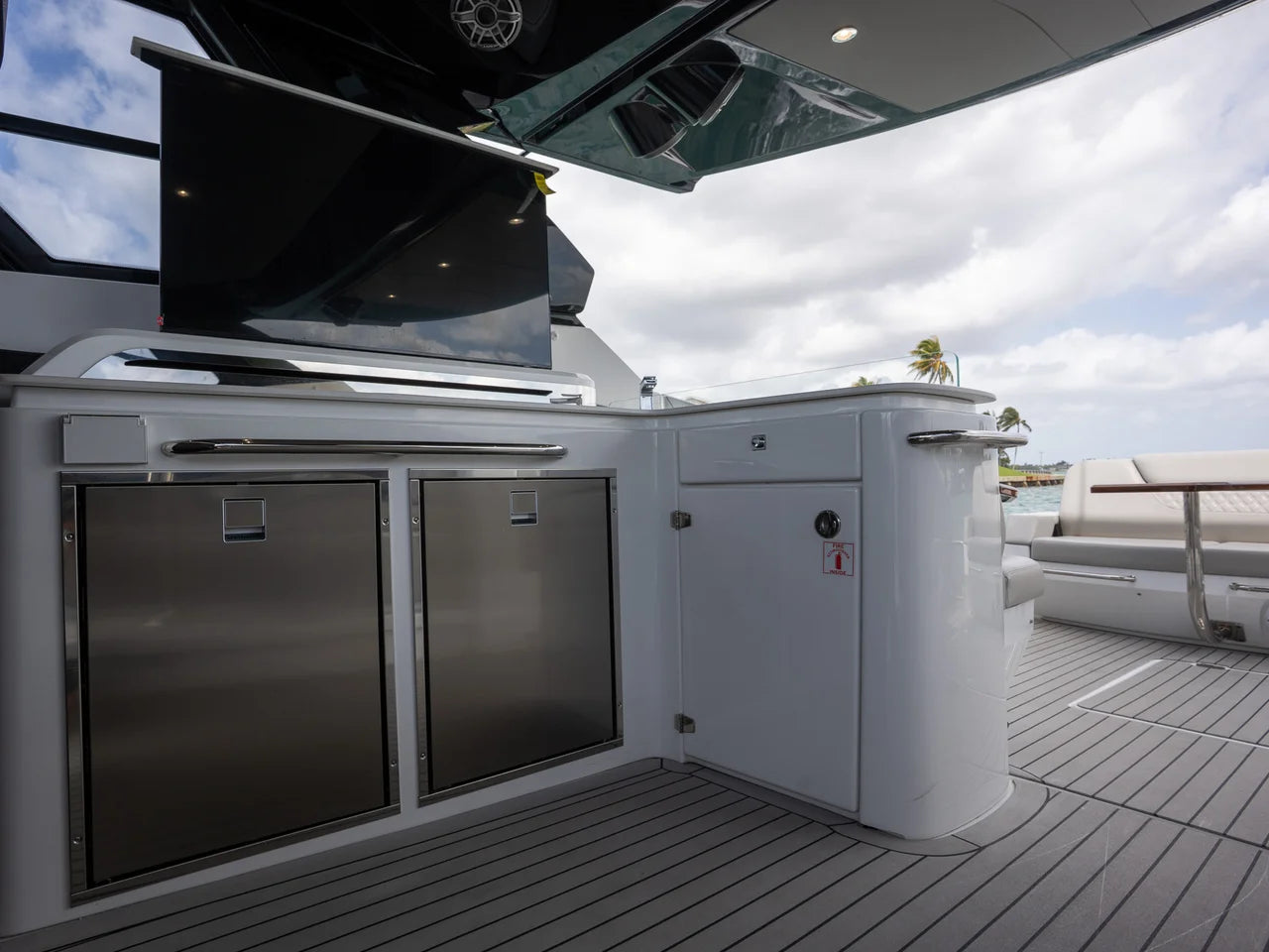 2024 Cruisers Yachts 50 GLS 50.0 feet, Miami, FL #22