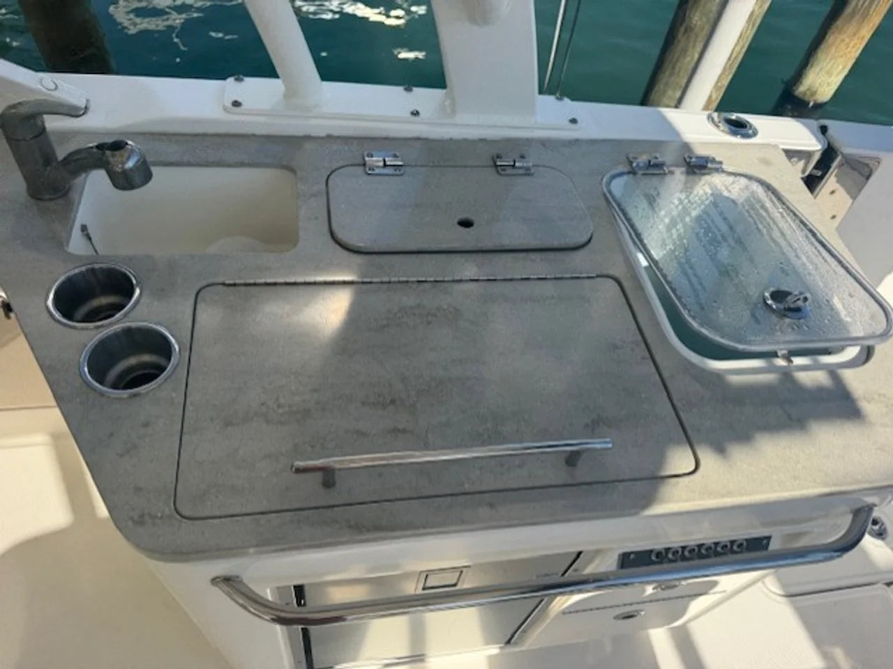2016 Boston Whaler 320 VANTAGE 32.0 feet, Miami, FL #20