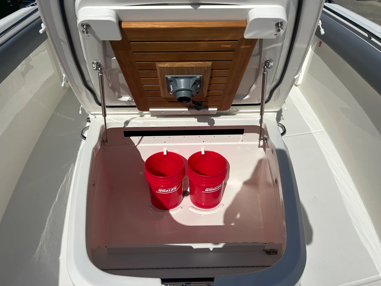 2026 Boston Whaler 330 Outrage 33.0 feet, Gulf Shores, AL #37