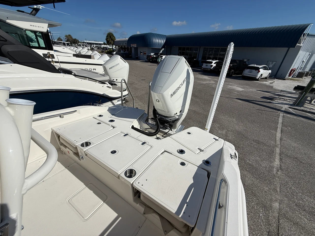 2027 Boston Whaler 250 Dauntless 25.0 feet, Venice, Florida #33