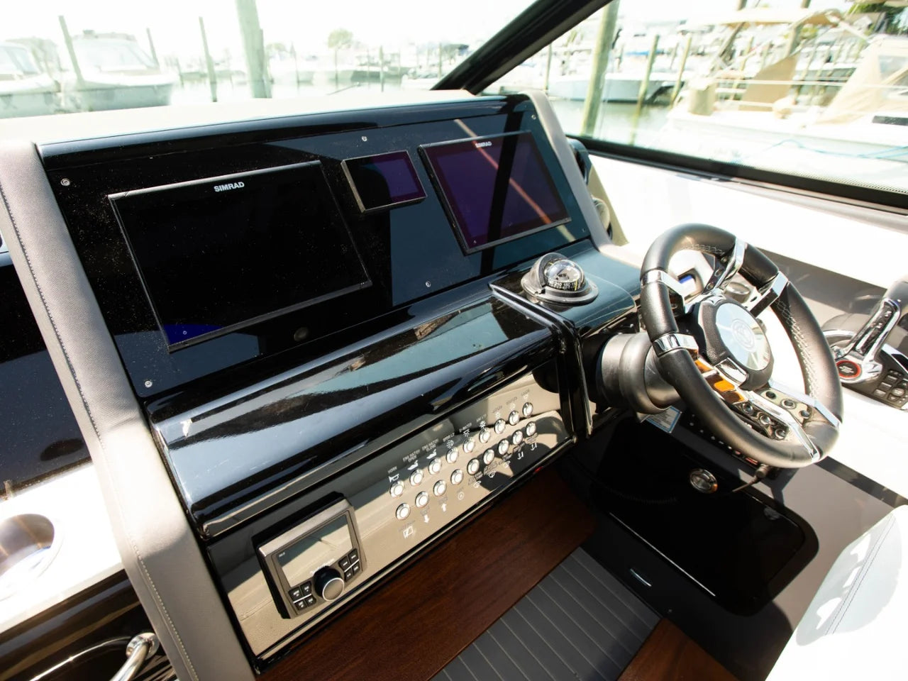 2024 Cruisers Yachts 38 GLS-OB SB 38.0 feet, Somers Point, New Jersey #42