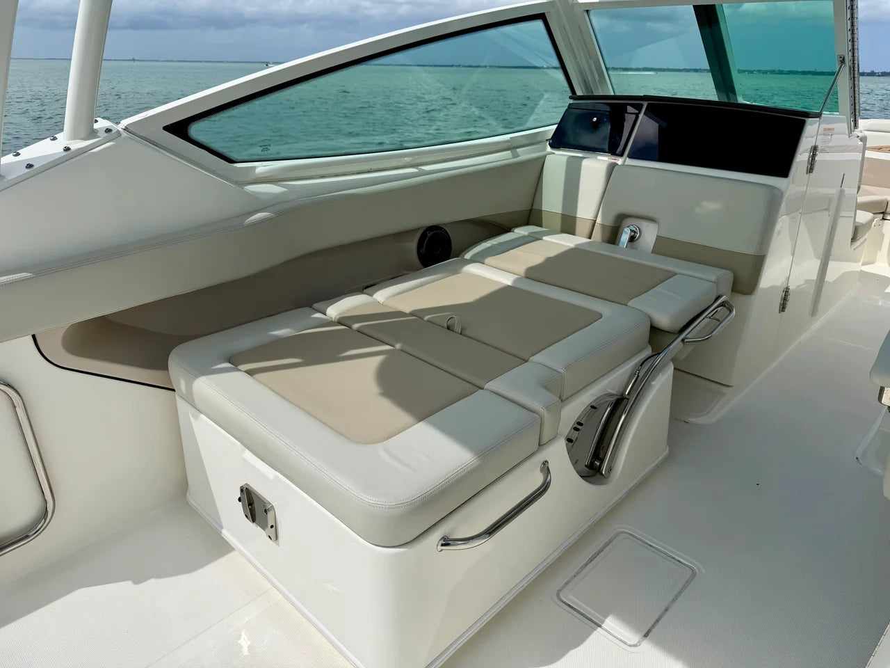 2024 Boston Whaler 280 VANTAGE 29.0 feet, Sarasota, FL #21