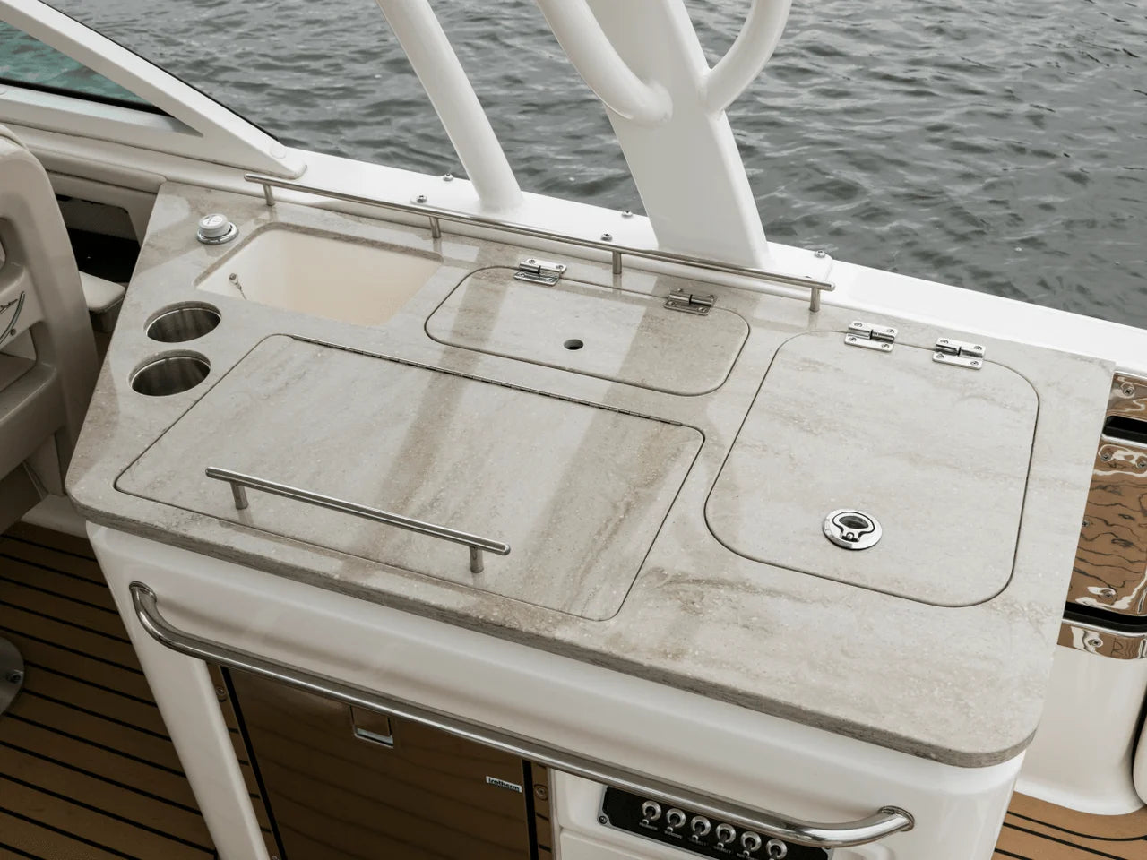2024 Boston Whaler 320 Vantage 32.0 feet, Norwalk, Connecticut #52