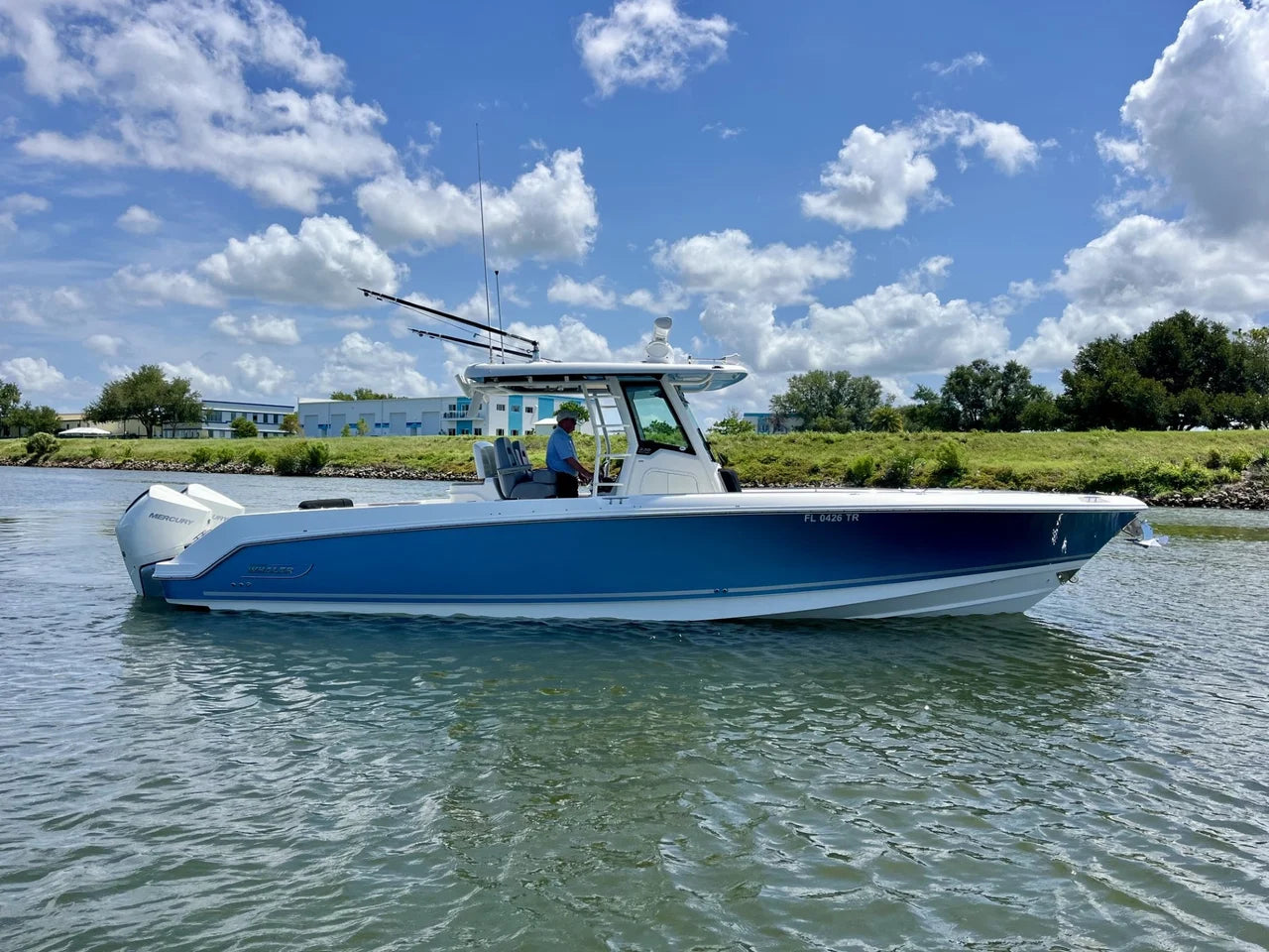 2023 Boston Whaler 330 OUTRAGE 33.0 feet, Venice, Florida #7