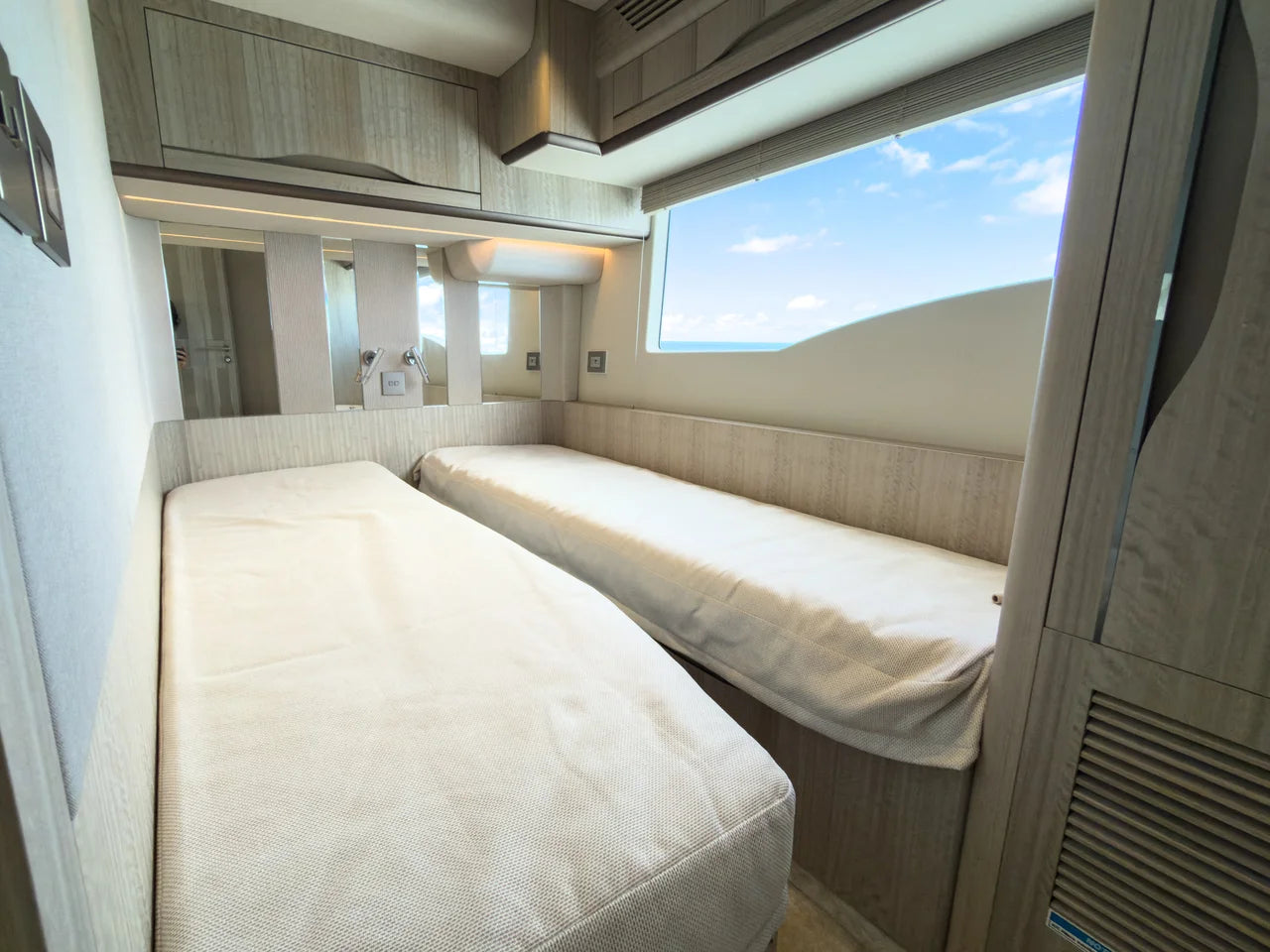2027 Galeon 520FLY 52.0 feet, Dania Beach, Florida #53