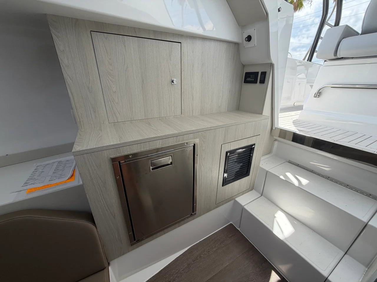 2026 Cruisers Yachts 38 VTR 38.0 feet, Stuart, Florida #24