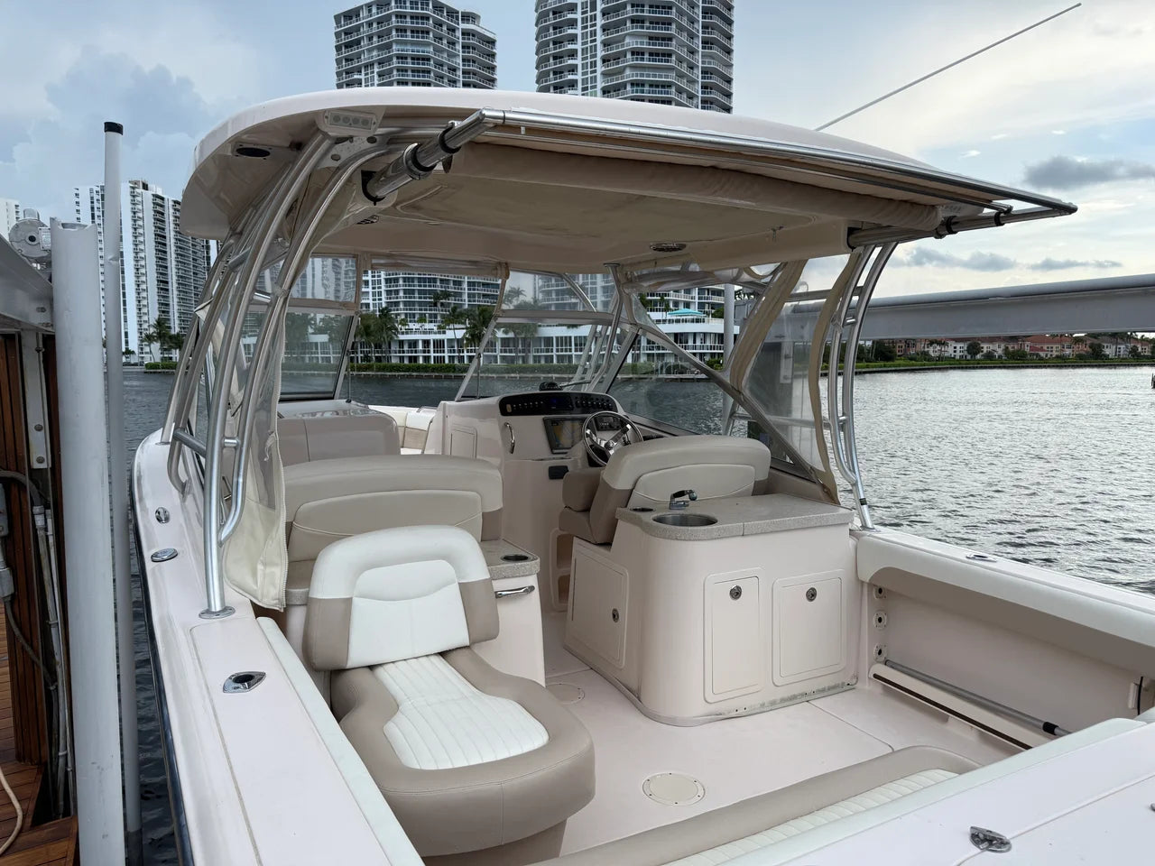 2014 Grady-White 307 FREEDOM 30.0 feet, Miami, FL #32