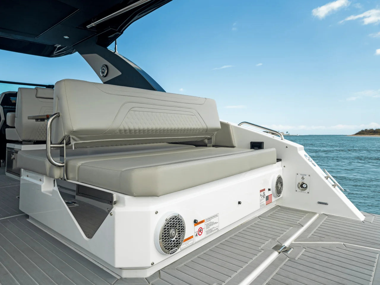 2026 Cruisers Yachts 34 GLS Outboard 35.0 feet, Inuvik, Northwest Territories #74