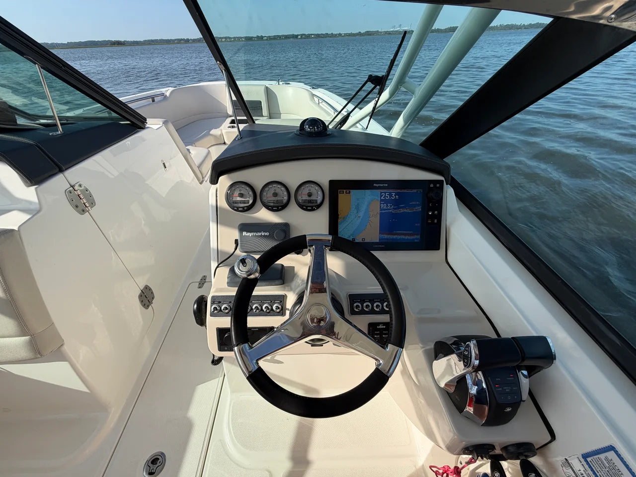 2018 Boston Whaler 270 VANTAGE 27.0 feet, Charleston, SC #21