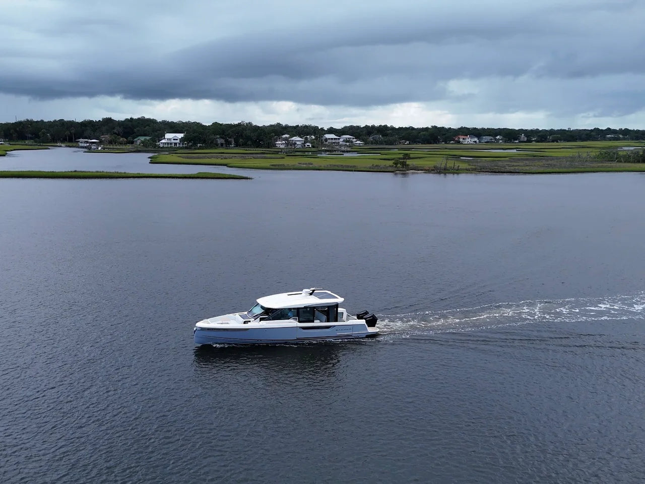 2027 Saxdor 400 GTC 40.0 feet, Jacksonville Beach, Florida #7