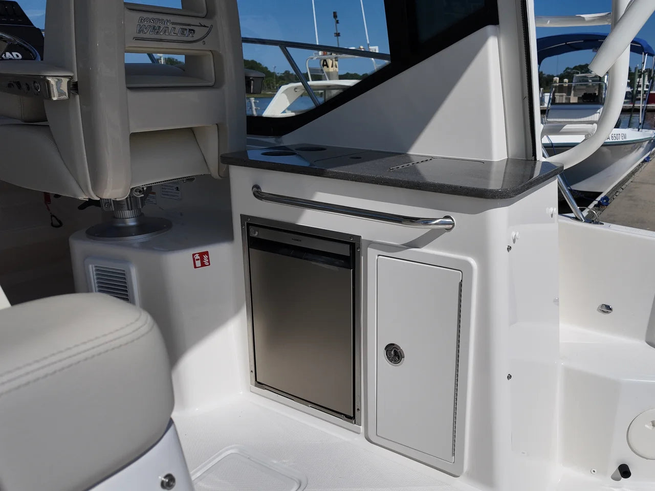 2026 Boston Whaler 325 Conquest 32.0 feet, Thunderbolt, GA #20