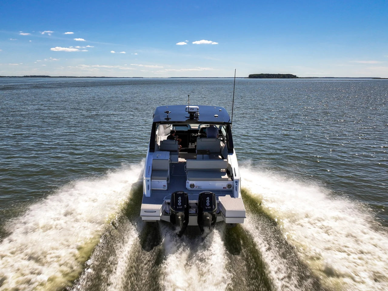 2026 Cruisers Yachts 34 GLS Outboard 34.0 feet, Grasonville, MD #69