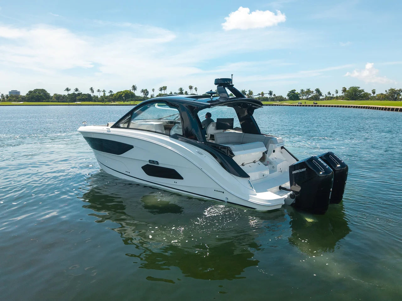 2026 Sea Ray Sundancer 370 Outboard 37.0 feet, Miami, FL #3