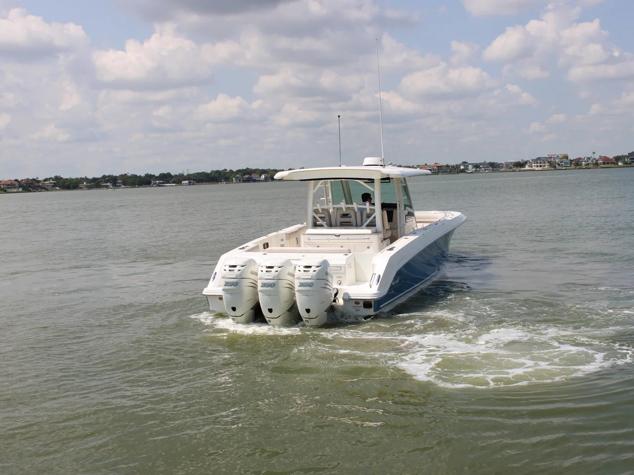 2018 Boston Whaler 380 OUTRAGE 38.0 feet, Seabrook, TX #11